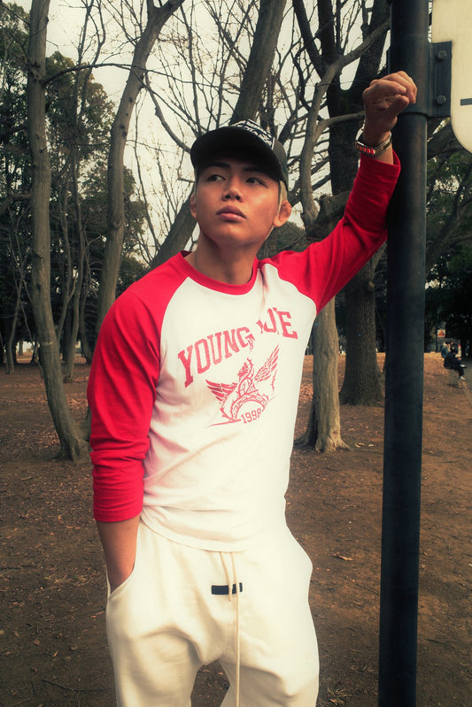 2026新作YOUNG LOVEラグランT【レッド】