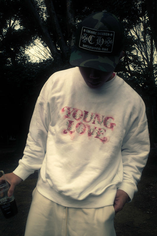 2026新作　YOUNG LOVE　オーバーサイズスウェット【ホワイト】